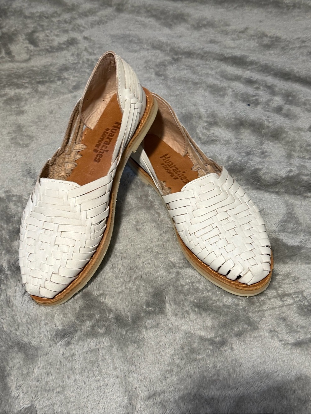 BearPaw White Woven Leather Sandals with Tan Sole